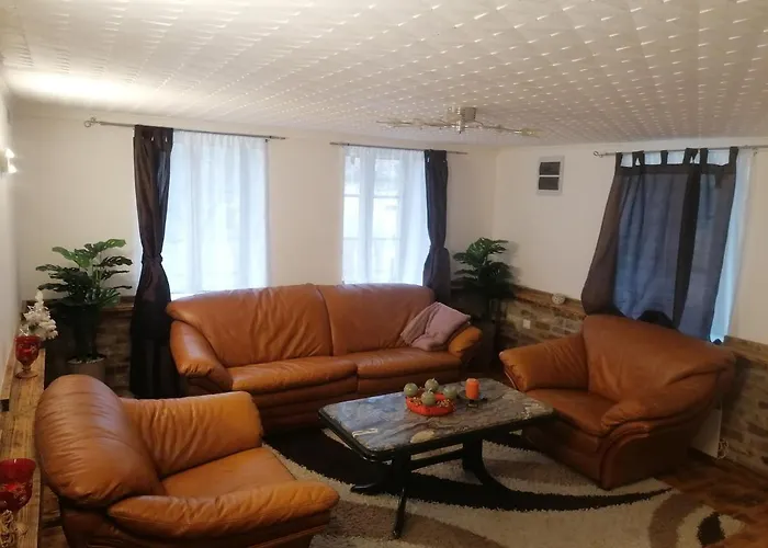 Pusztaszemes Vendeghaz