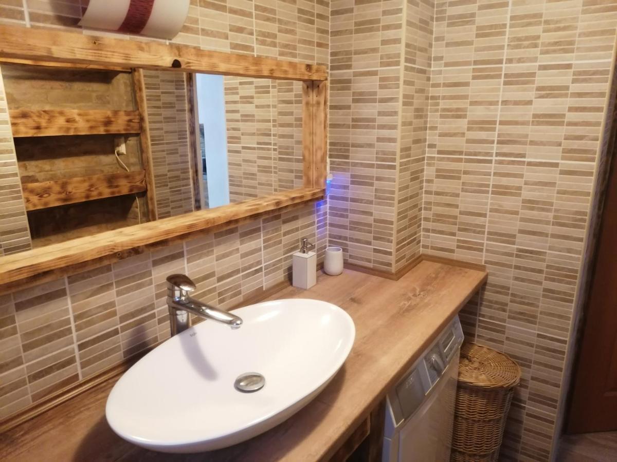 Vendeghaz Apartament Pusztaszemes